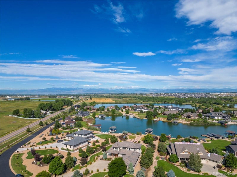 5831 Pelican Shores Dr, Longmont, CO 80504