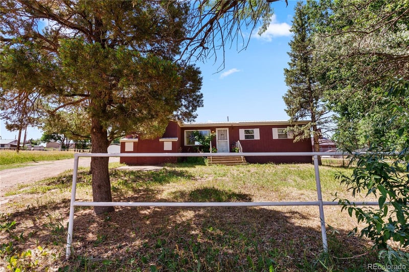 122 E Grand St, La Veta, CO 81055