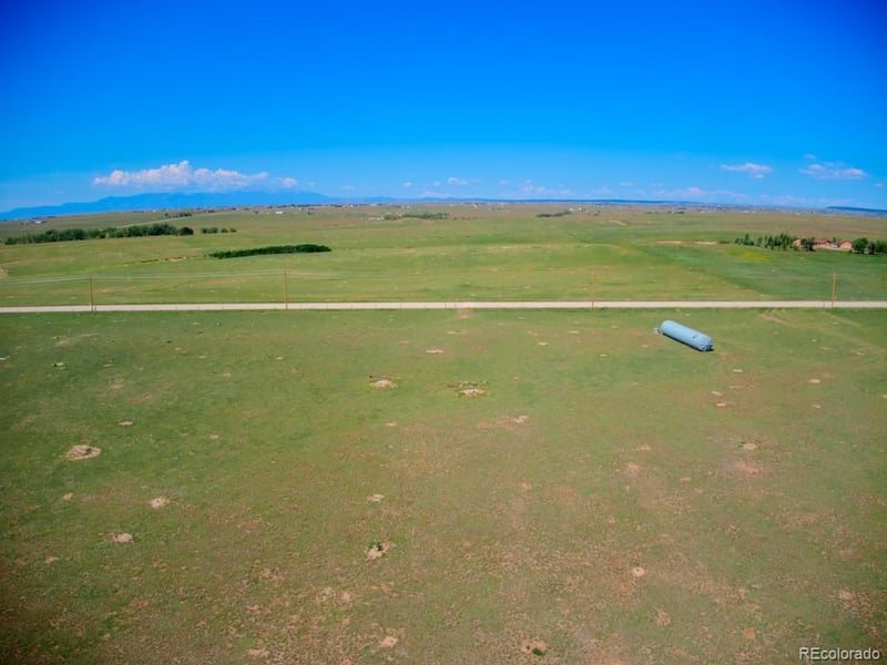 22835 Farmhouse Ct, Calhan, CO 80808