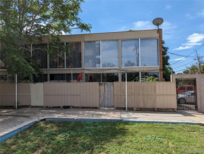 1655 Havana St #1D, Aurora, CO 80010