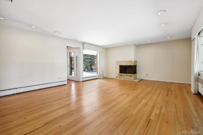 60 S Eudora St, Denver, CO 80246