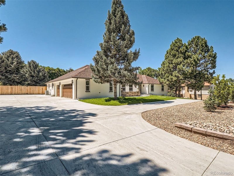 7059 S Windermere St, Littleton, CO 80120