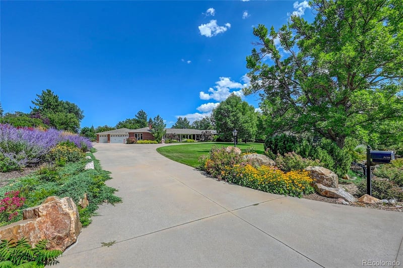 5150 Bow Mar Dr, Littleton, CO 80123