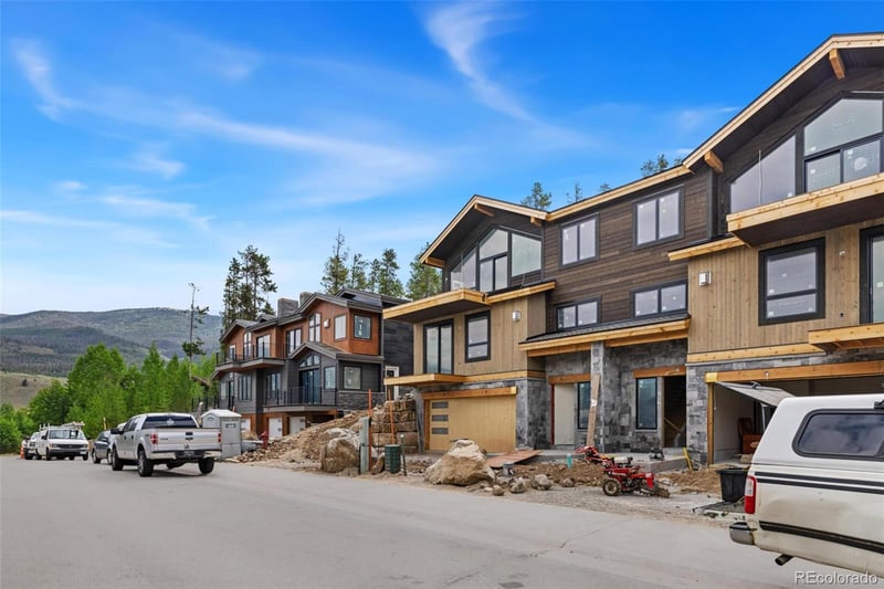 331 Kestrel Ln, Silverthorne, CO 80498