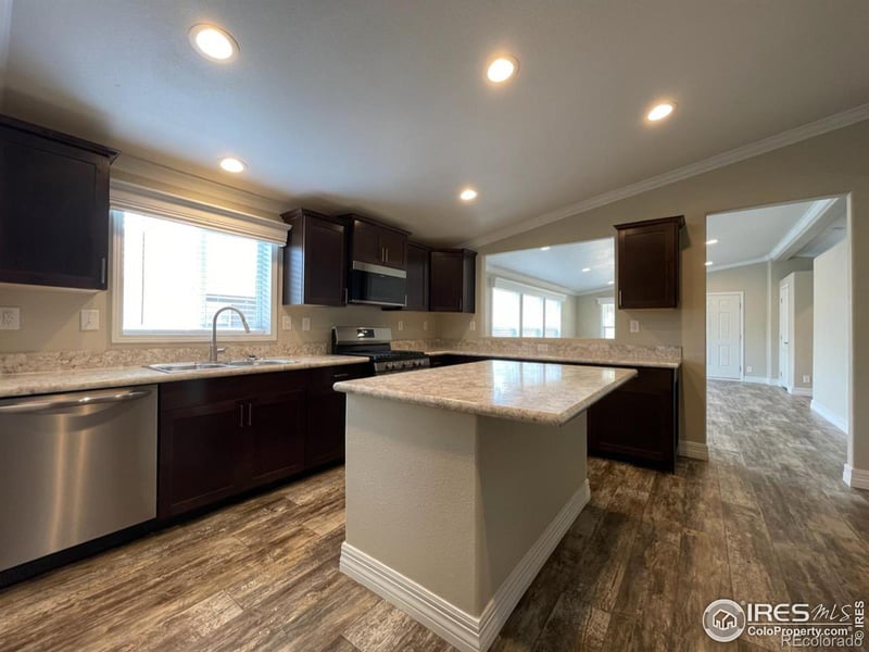 123 Juniper Cir, Log Lane Village, CO 80705