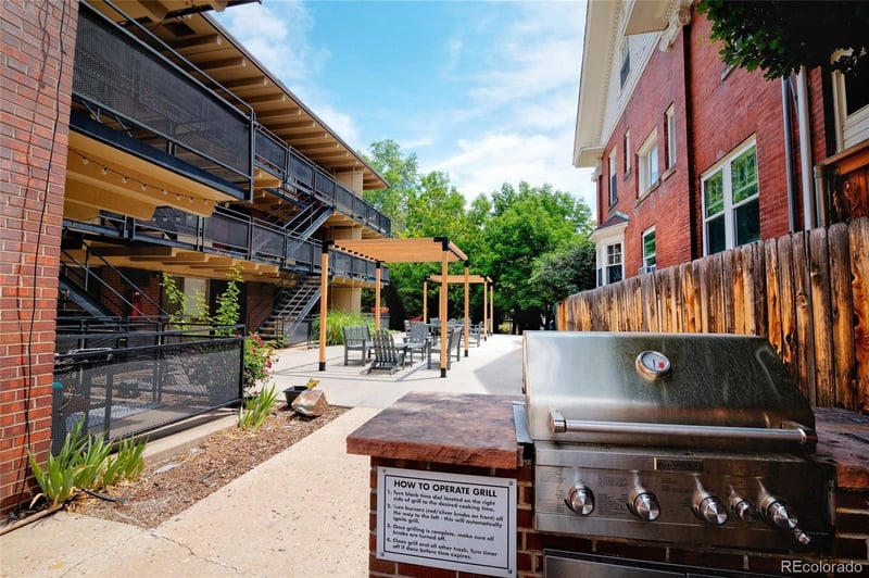 999 Pearl St, Denver, CO 80203