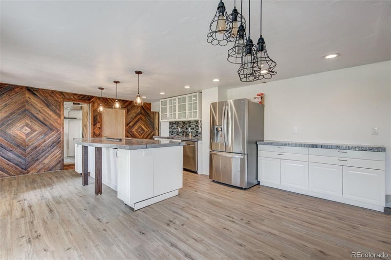 22111 County Road 150, Agate, CO 80101