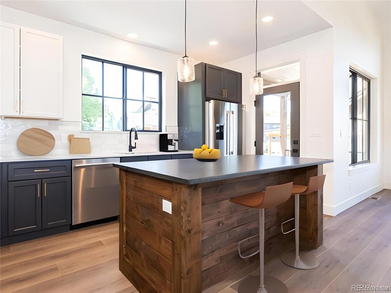 417 Slalom Dr, Granby, CO 80446