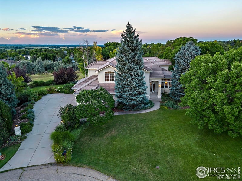 8259 Greenwood Pl, Niwot, CO 80503