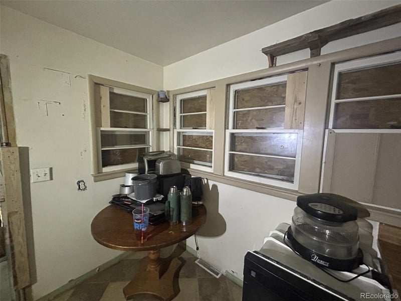 1046 School St, Craig, CO 81625