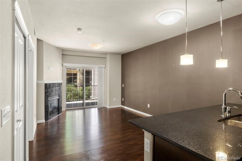 1044 Rockhurst Dr #101, Highlands Ranch, CO 80129