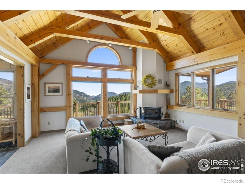 33 Leaping Bobcat Ln, Glen Haven, CO 80532