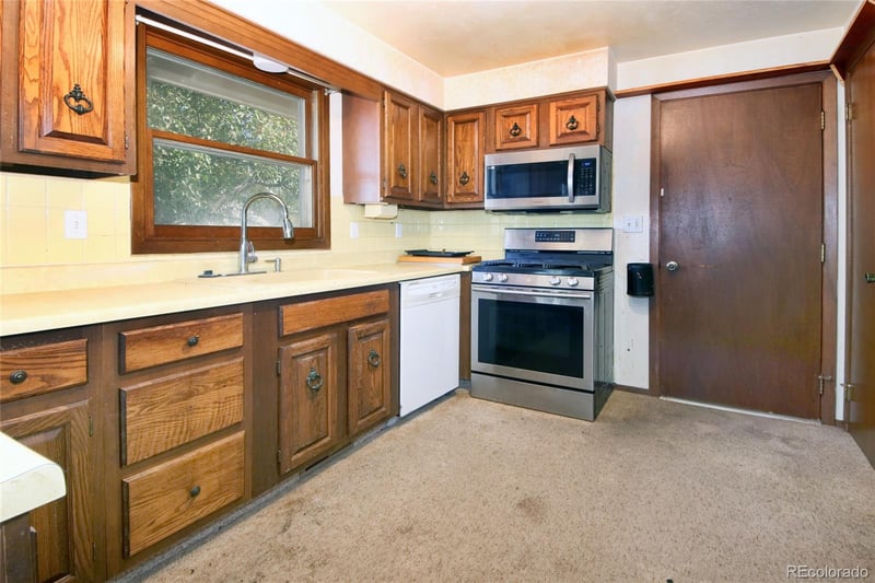 208 Elm St, Arriba, CO 80804