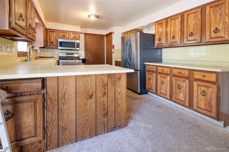 208 Elm St, Arriba, CO 80804