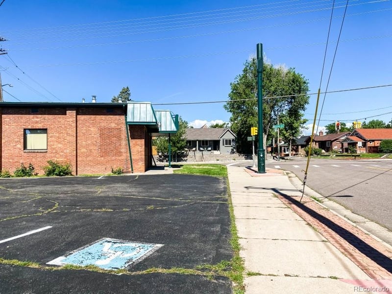 3300 N Irving St, Denver, CO 80211