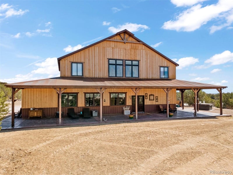2280 Bronquist Rd, Pueblo, CO 81005