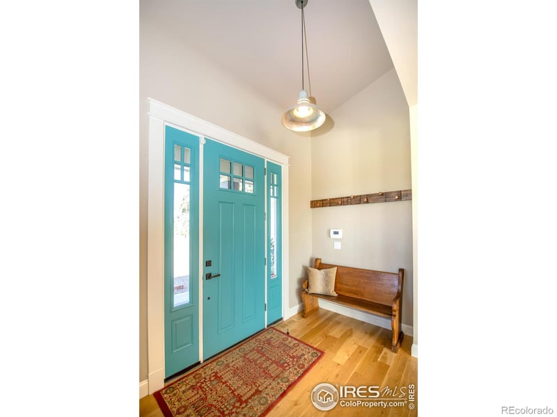 9982 Plateau Rd, Longmont, CO 80504