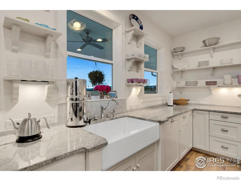 439 Vaughn Ct, Fort Collins, CO 80524