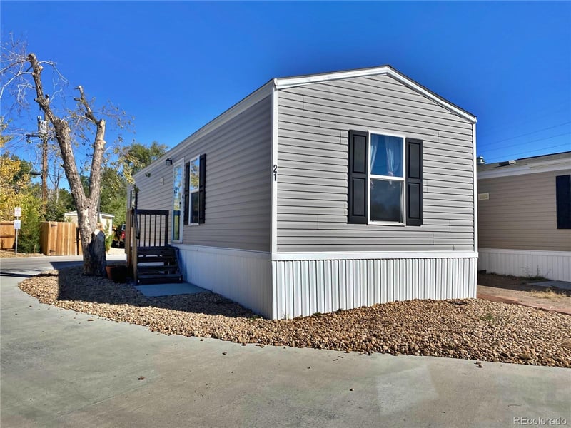 5971 69th Ave, Commerce City, CO 80022
