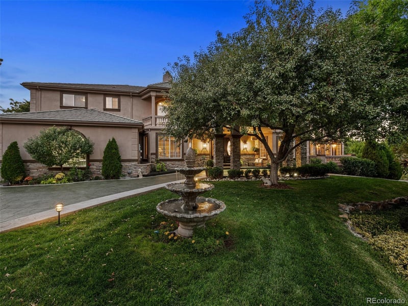 5965 Zinnia Ct, Arvada, CO 80004