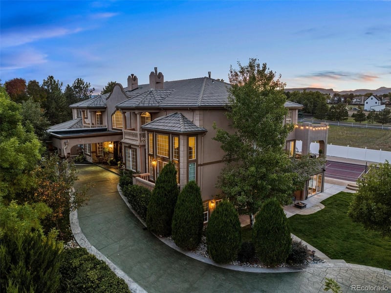 5965 Zinnia Ct, Arvada, CO 80004