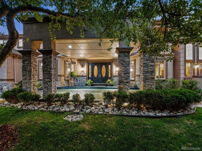 5965 Zinnia Ct, Arvada, CO 80004