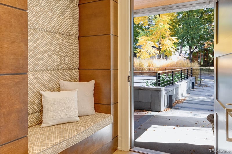 555 Clayton St, Denver, CO 80206