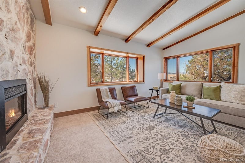 3216 Winnebago Dr, Sedalia, CO 80135