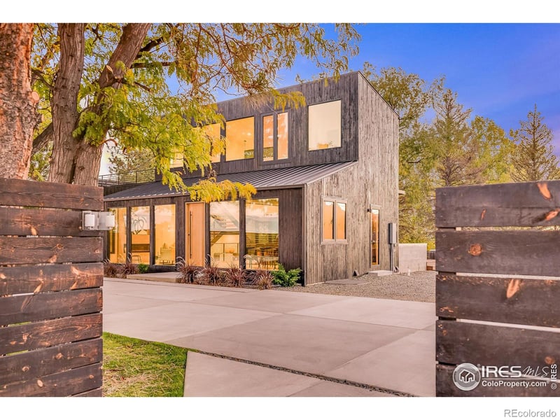 712 S Cherryvale Rd, Boulder, CO 80303