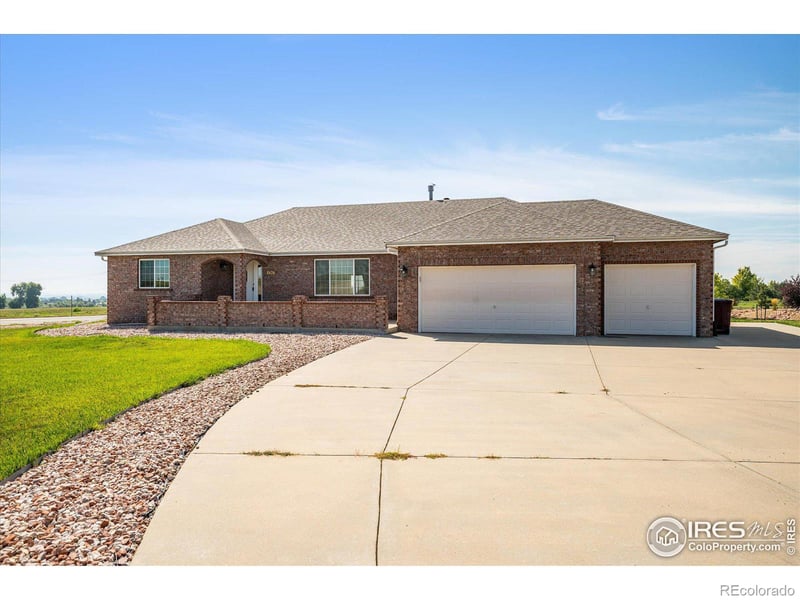18760 Wagon Trl, Mead, CO 80542