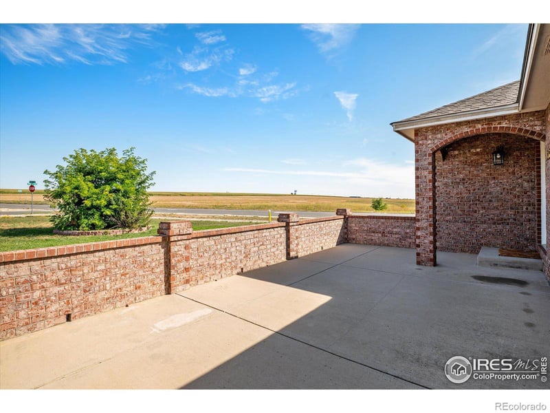 18760 Wagon Trl, Mead, CO 80542