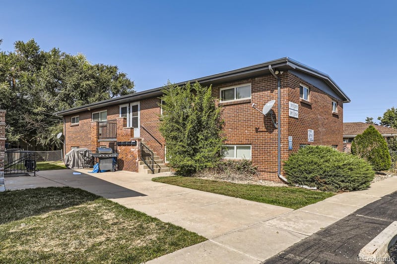 2561 Jellison St, Lakewood, CO 80215