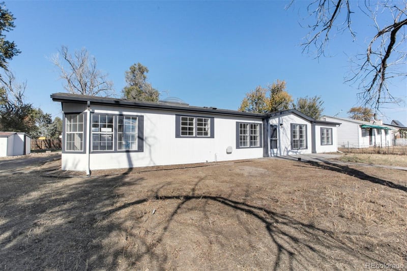 8010 Ivy St, Dupont, CO 80024