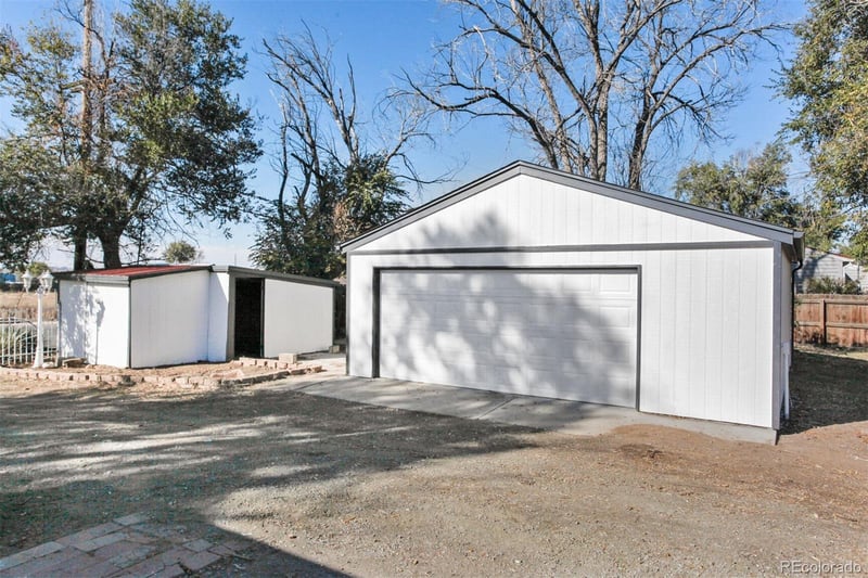 8010 Ivy St, Dupont, CO 80024
