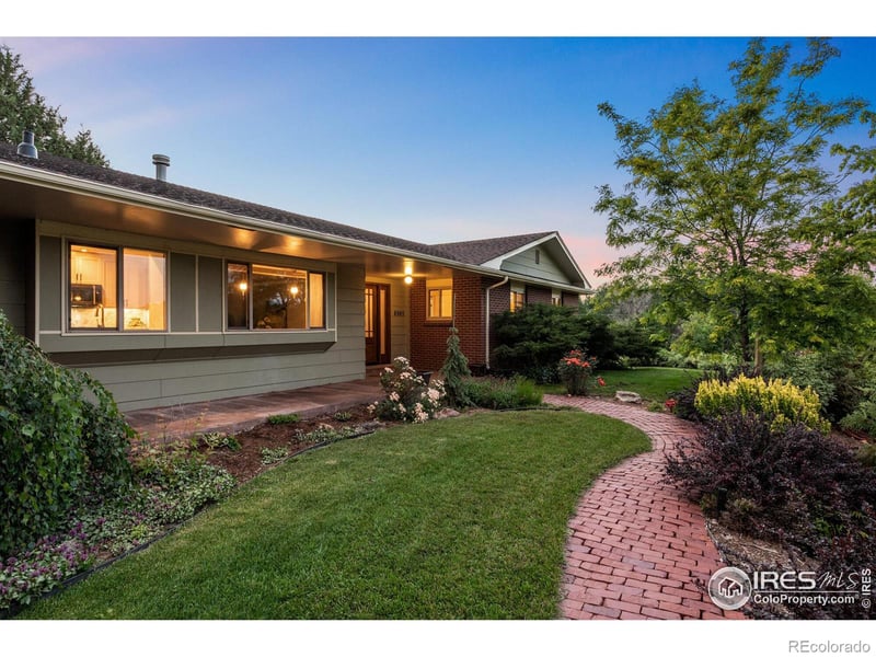 6945 Walker Ave, Niwot, CO 80503