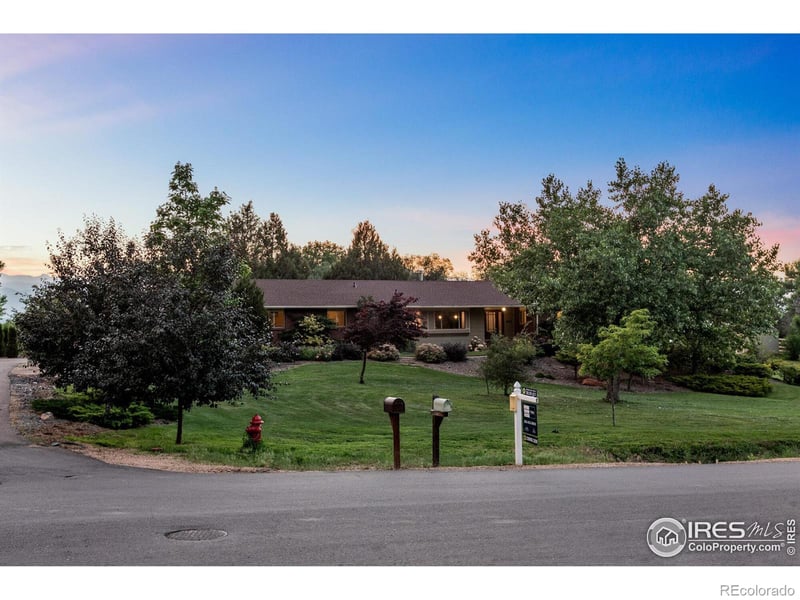 6945 Walker Ave, Niwot, CO 80503