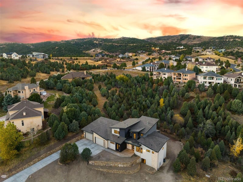 4260 Cedar Heights Dr, Colorado Springs, CO 80904