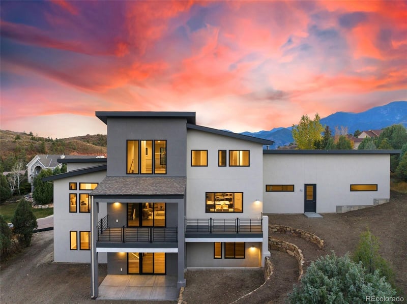 4260 Cedar Heights Dr, Colorado Springs, CO 80904