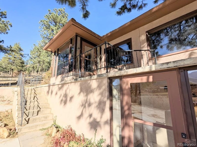 8140 Table Mountain Rd, Rye, CO 81069