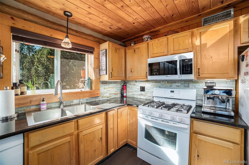 10 Knight Ln, Cotopaxi, CO 81223