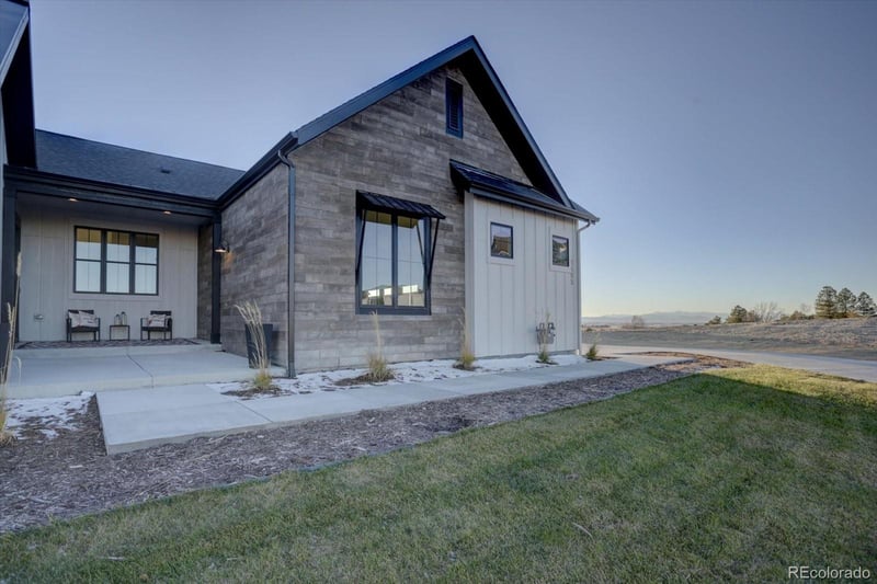8485 Carneros Ct, Parker, CO 80138