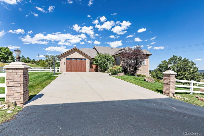 17227 W 53rd Dr, Golden, CO 80403