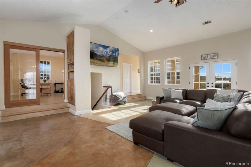 21502 E 118th Ave, Commerce City, CO 80022