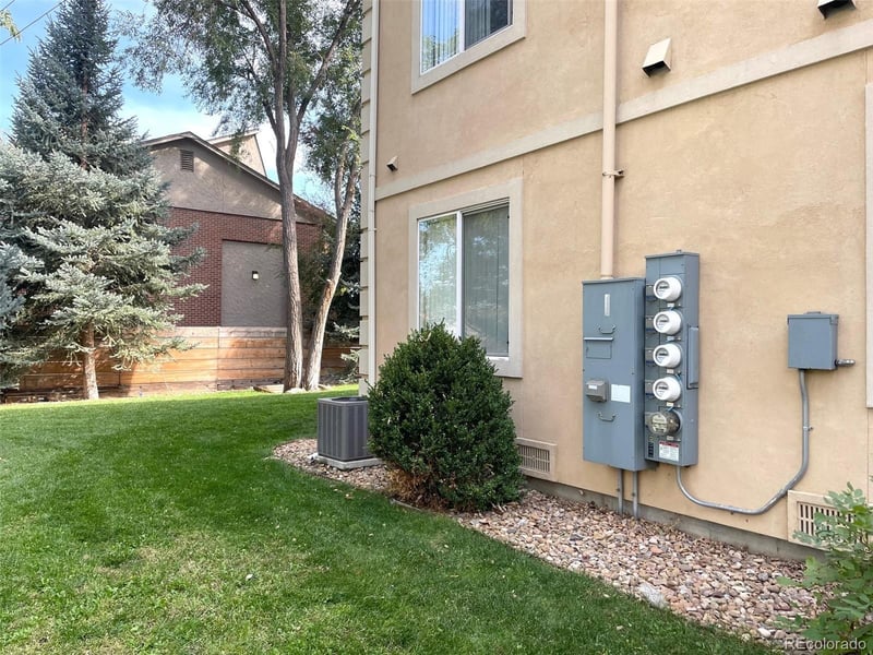 1600 Jay St, Lakewood, CO 80214