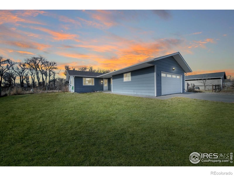 542 Rose St, Hillrose, CO 80733