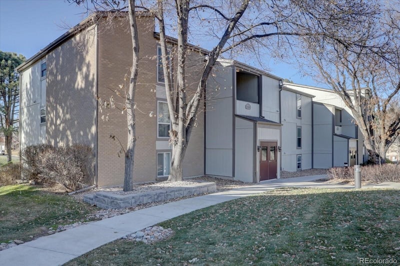 7318 S Xenia Cir #A, Centennial, CO 80112