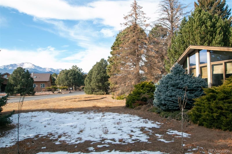 1690 Hill Cir, Colorado Springs, CO 80904