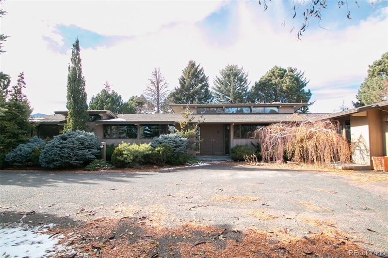 1690 Hill Cir, Colorado Springs, CO 80904