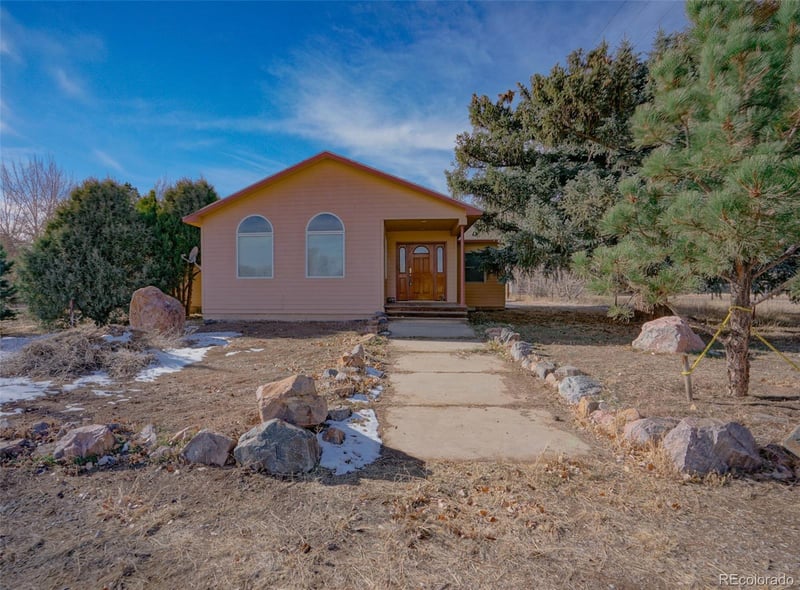25430 Hwy 69, Gardner, CO 81040