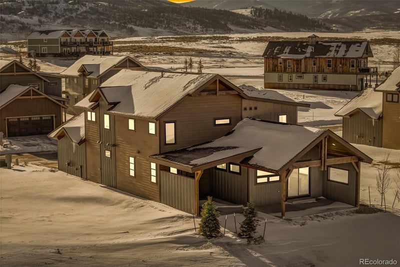 160 Buckhorn Cir, Granby, CO 80446
